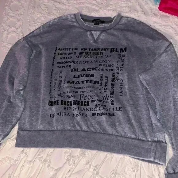 Forever 21 non cropped sweatshirt - Picture 1 of 3